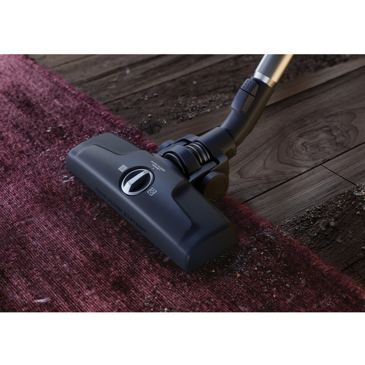 جاروبرقی 650 وات آ ا گ مدل AB61A4DB